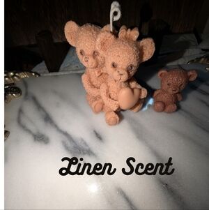 Hand Poured Soy Linen Scent Candle  Bear Family Figurine Set-Tan & Brown